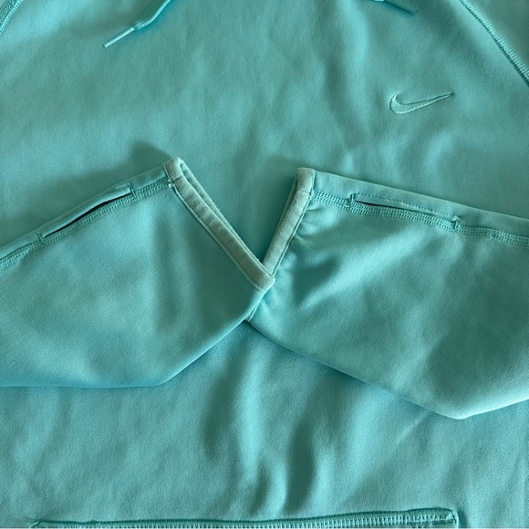 Nike Therma Fit Hoodie Light Blue. Size Small - Picture 5 of 10